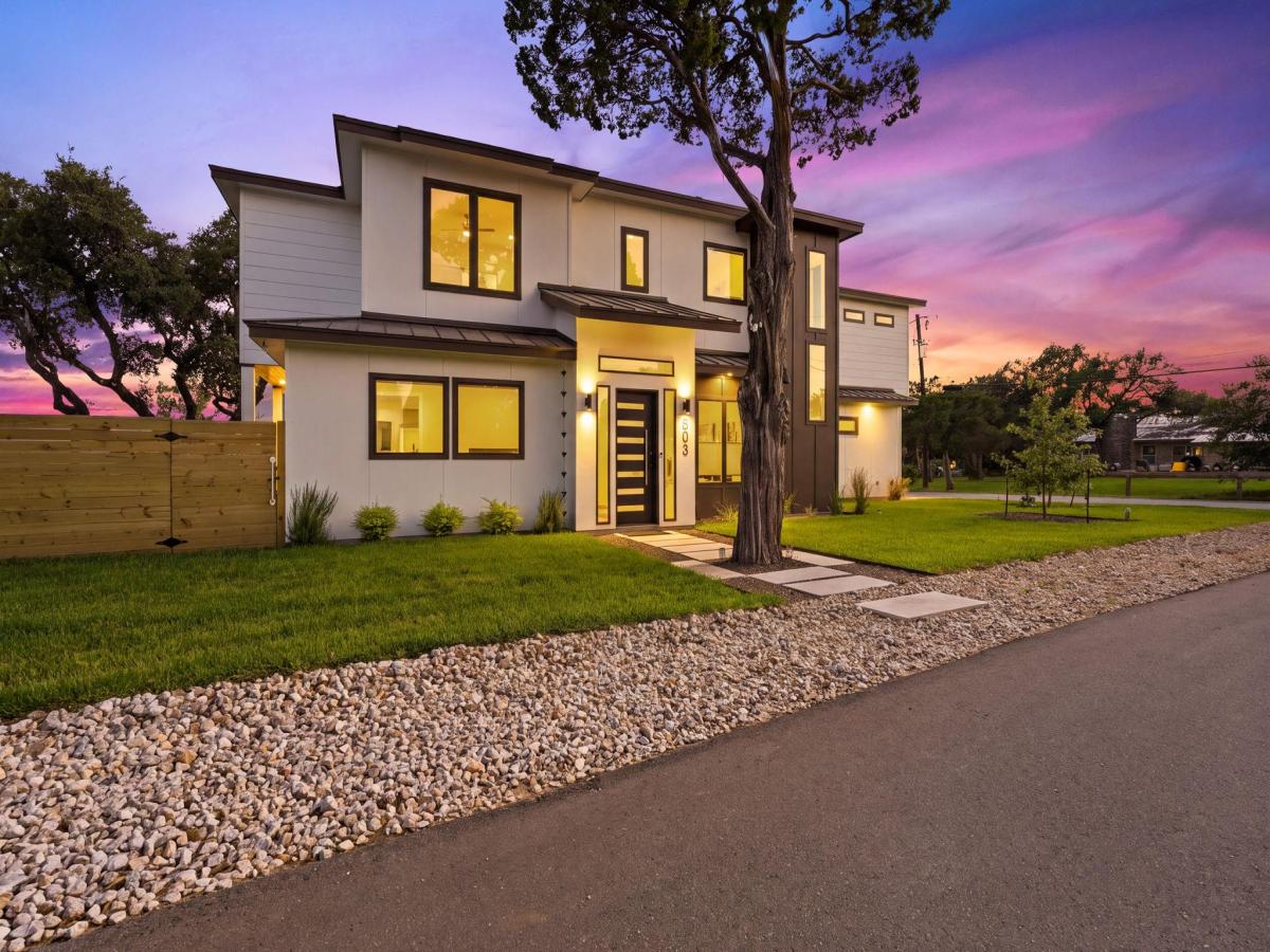 MLS #9021947 image #0