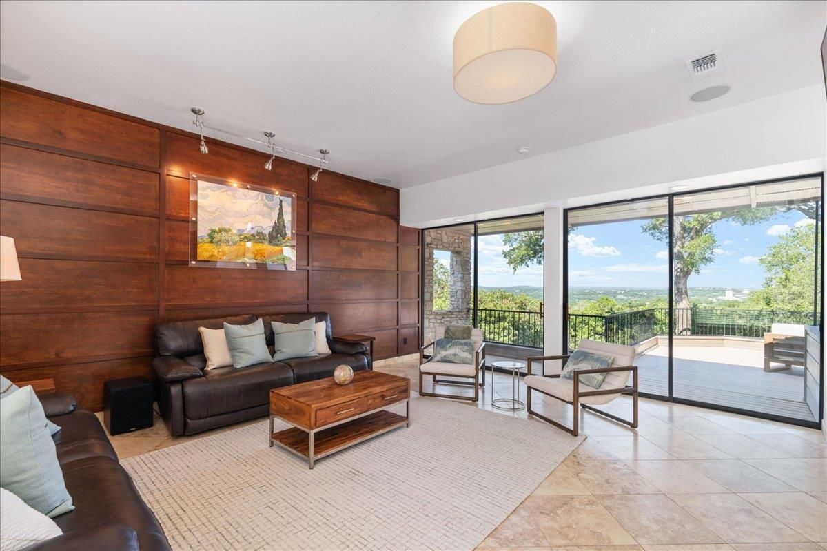 MLS #9193949 image #0