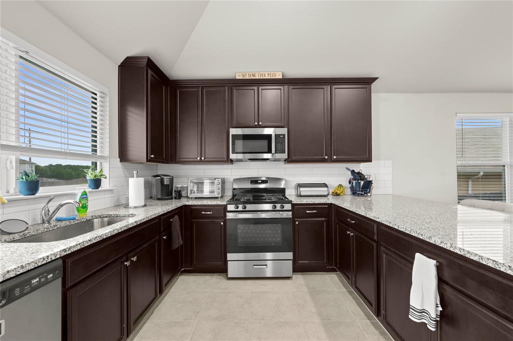 MLS #9210120 image #0
