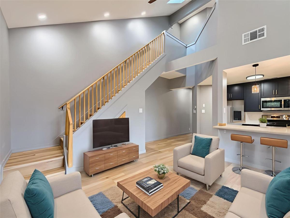 MLS #9338157 image #0