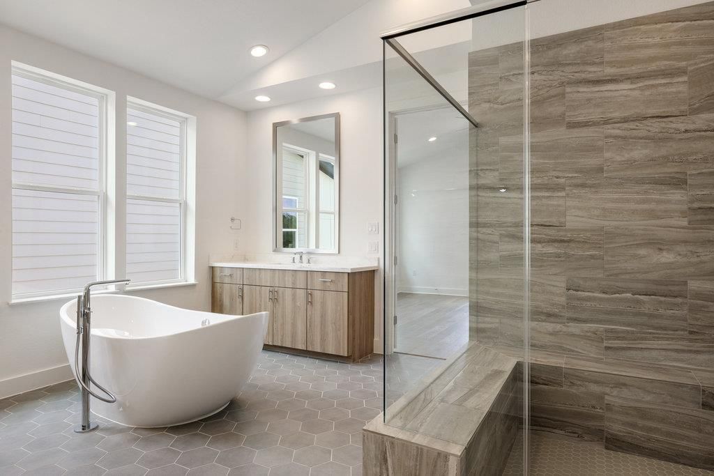 MLS #9366108 image #0