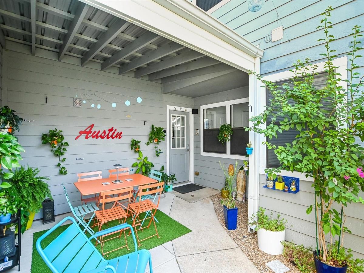 MLS #9367172 image #0