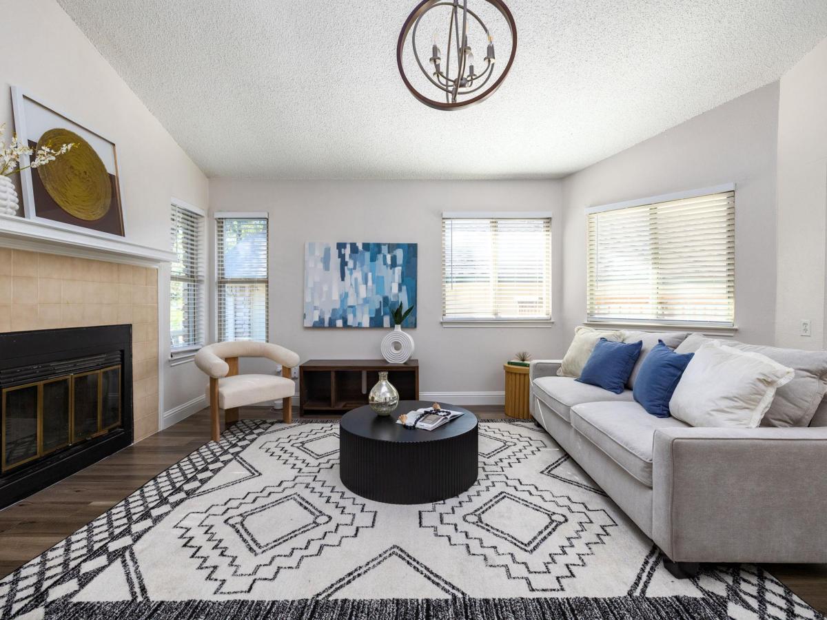 MLS #9429076 image #0