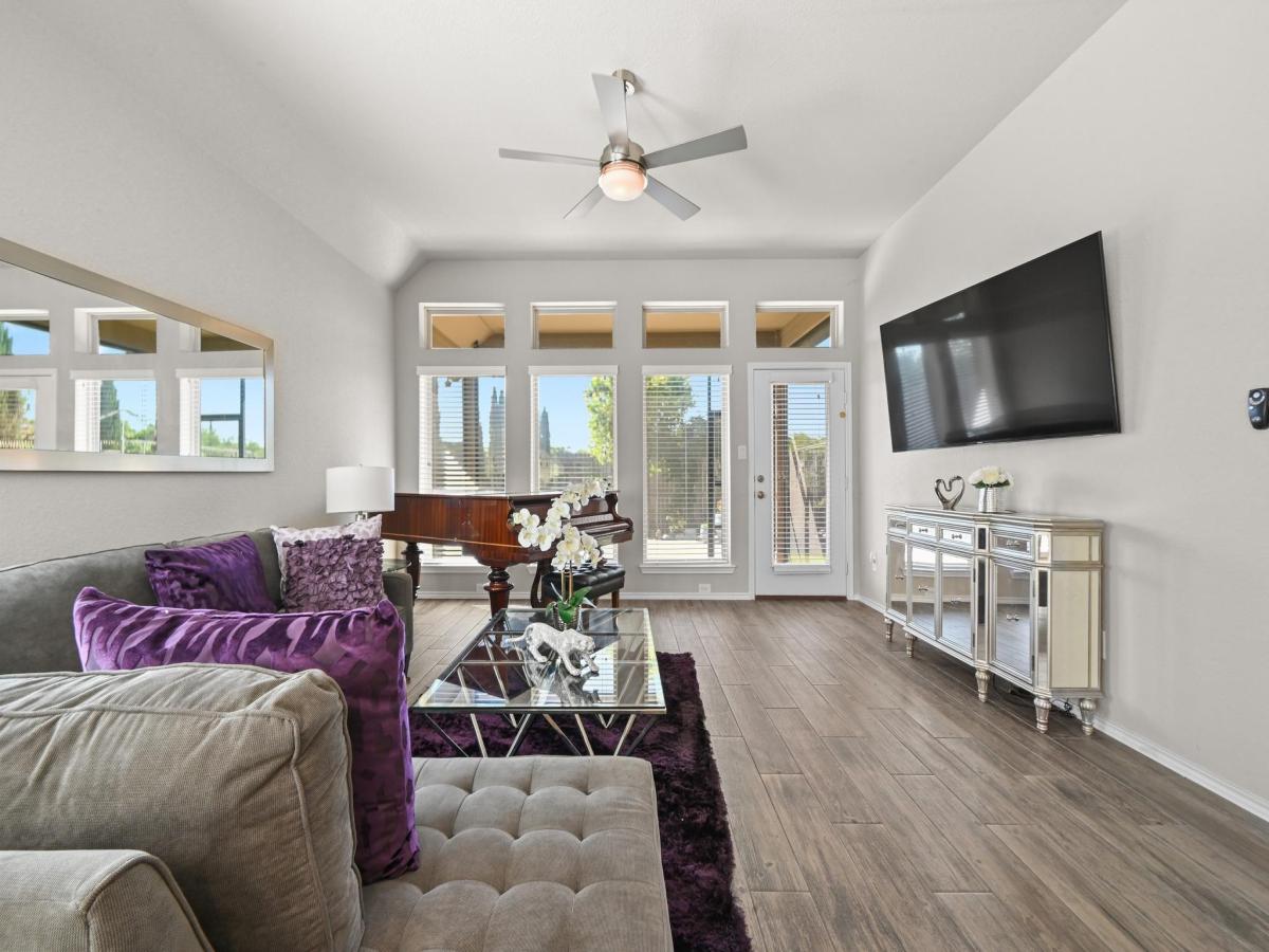MLS #9438489 image #0
