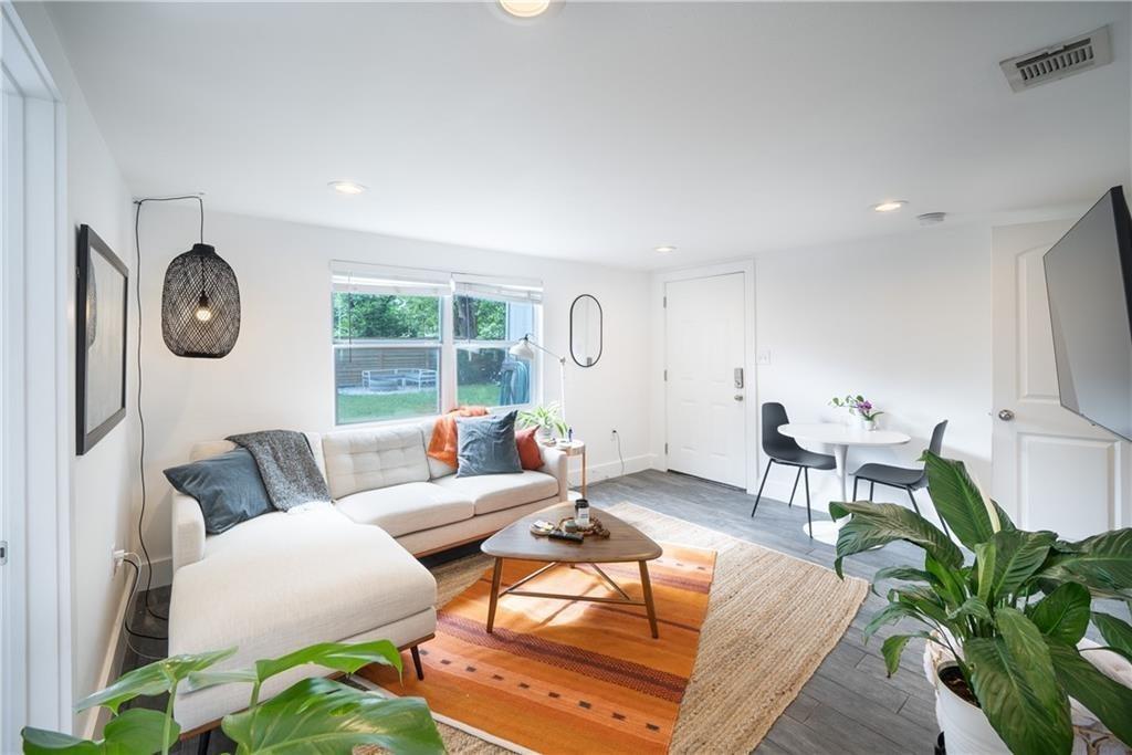 MLS #9450708 image #0
