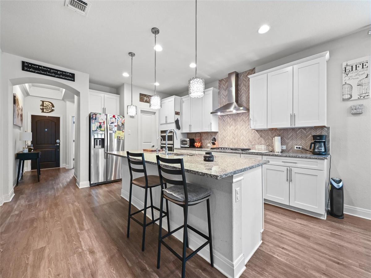 MLS #9606419 image #0