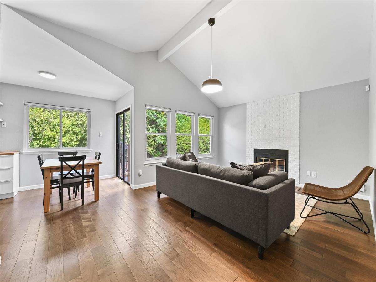 MLS #9656386 image #0