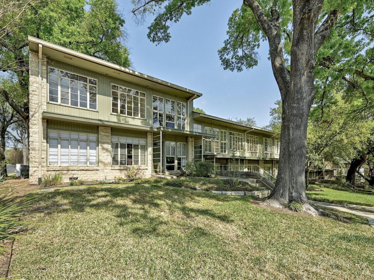 MLS #9674015 image #0