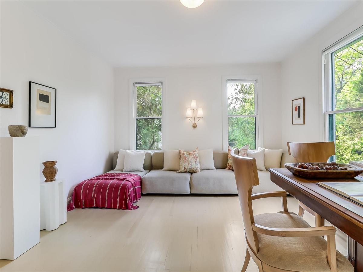 MLS #9691694 image #0