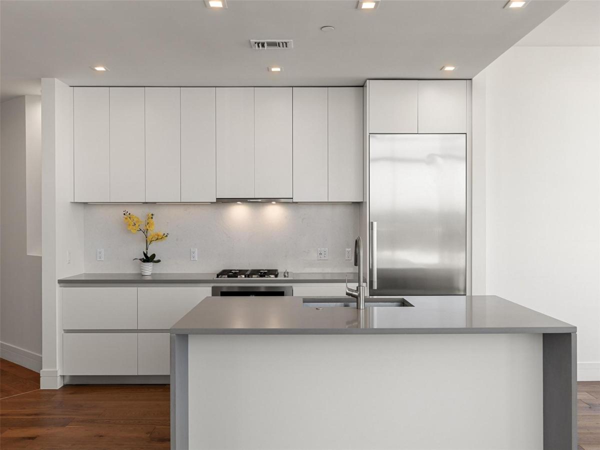 MLS #9739442 image #0