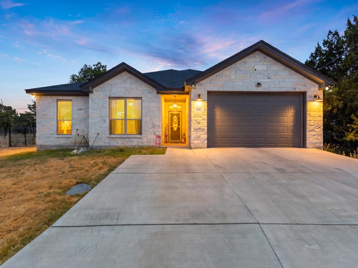 MLS #9743054 image #0