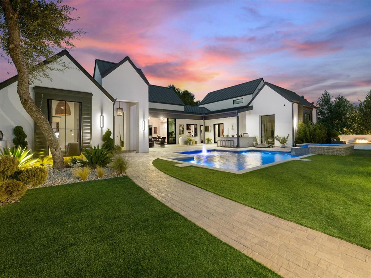 MLS #9765031 image #0
