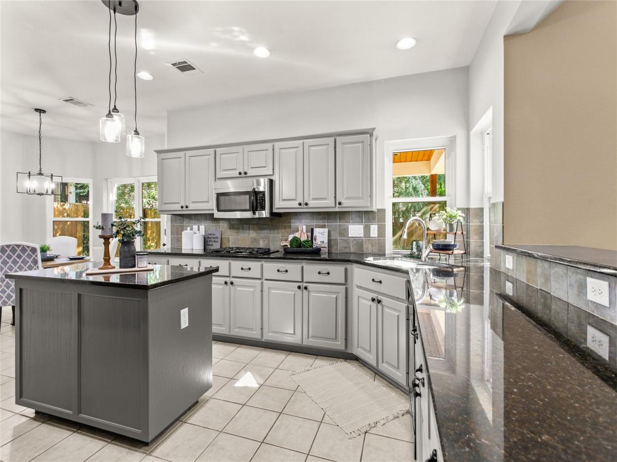 MLS #9772858 image #0