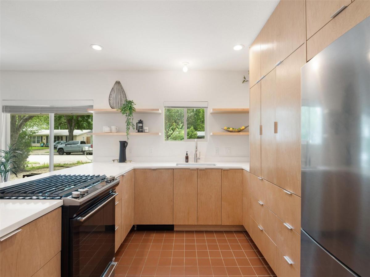 MLS #9814716 image #0