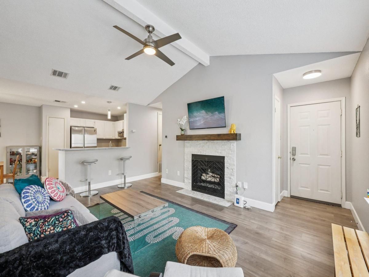 MLS #9853717 image #0