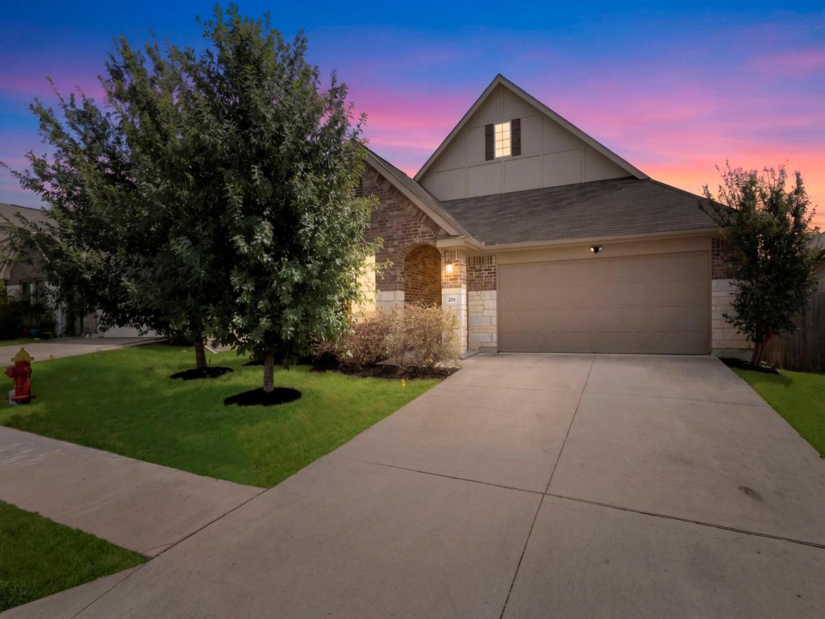 MLS #9855615 image #0