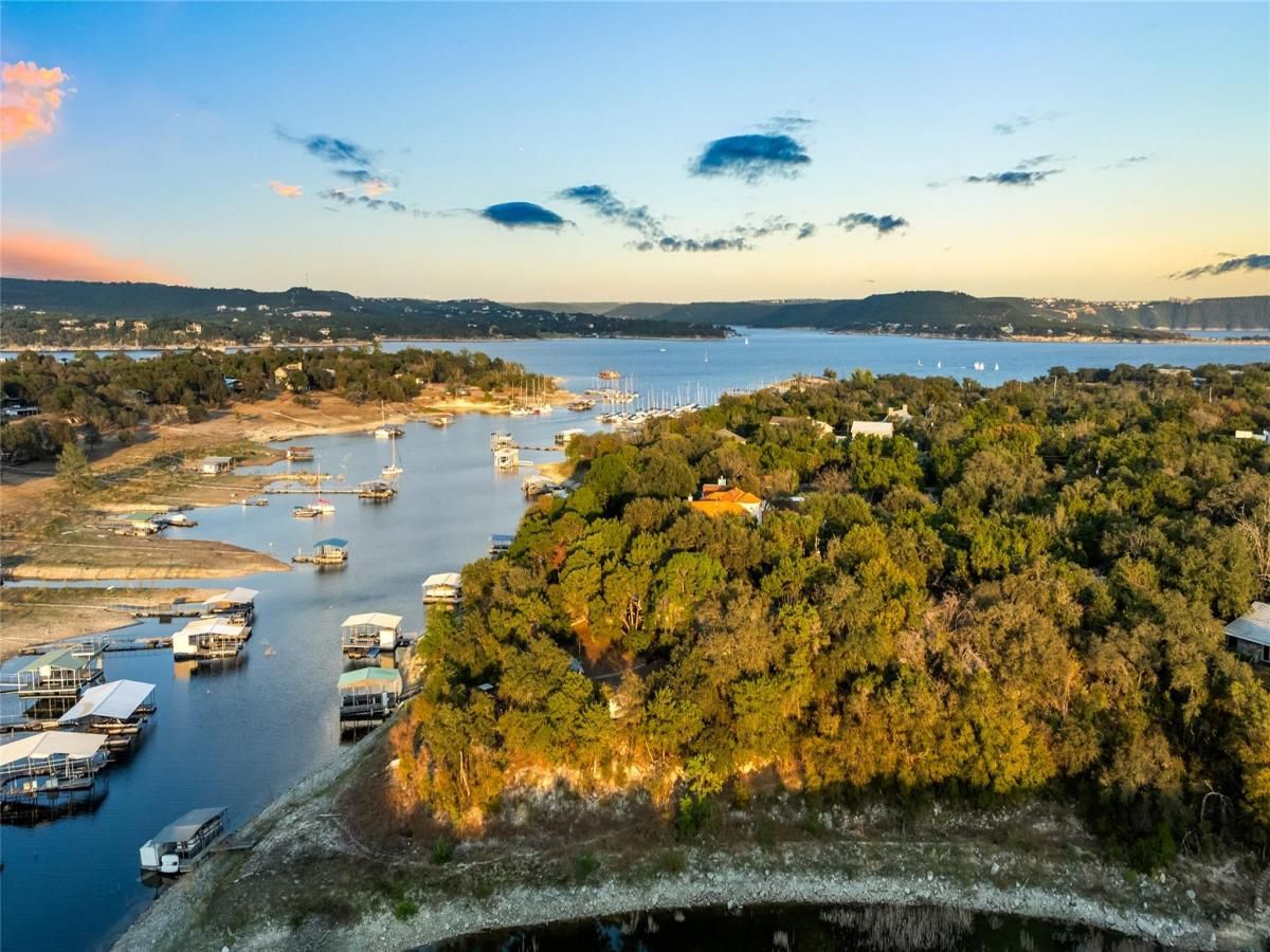 MLS #9863131 image #0