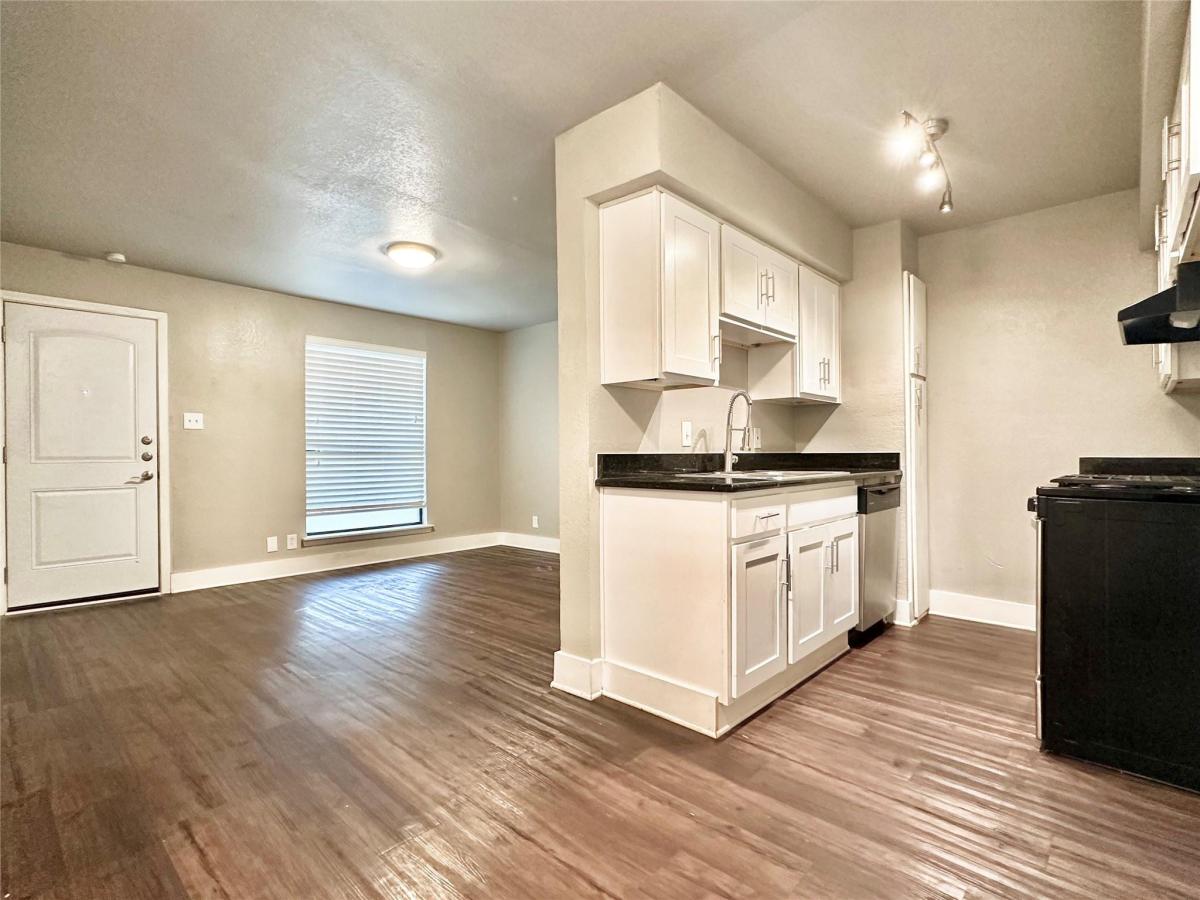 MLS #9879928 image #0