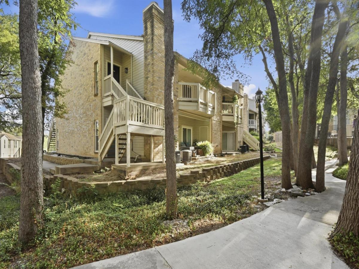 MLS #9884004 image #0