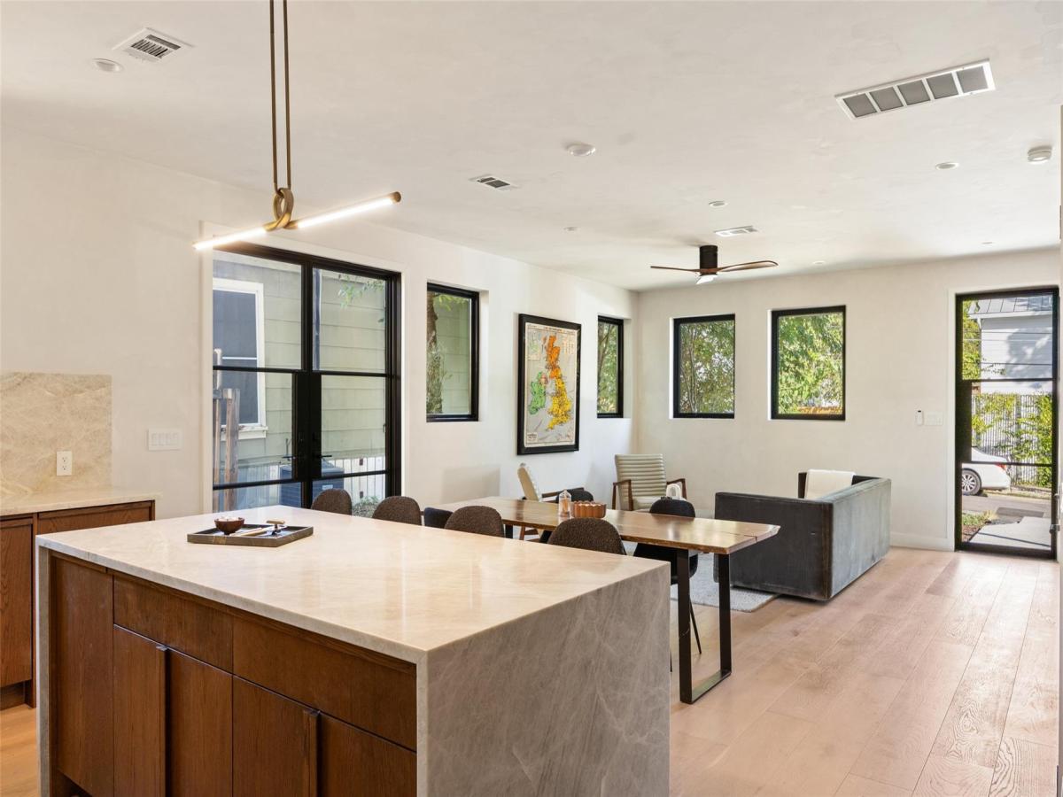 MLS #9890555 image #0