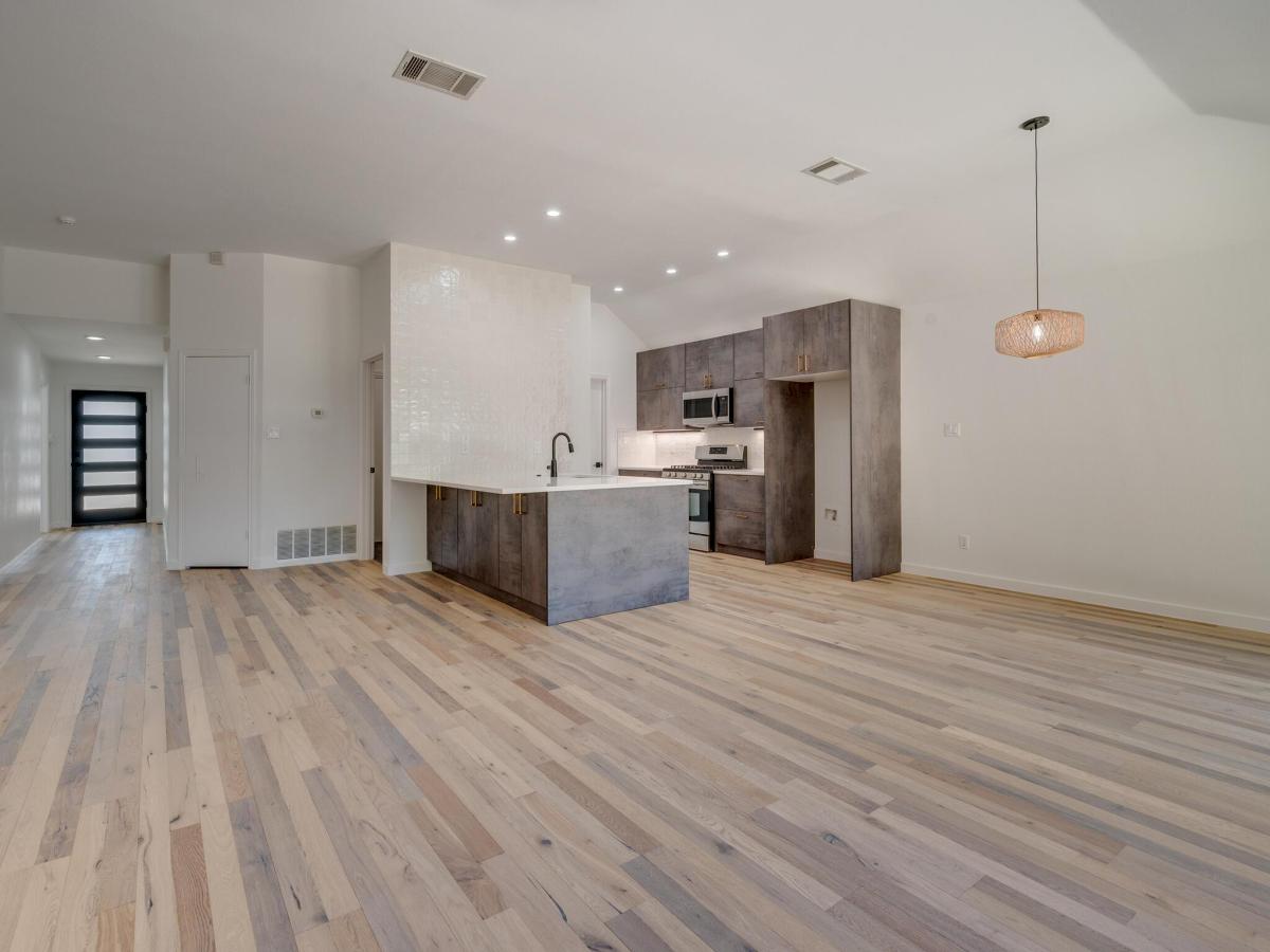 MLS #9941401 image #0