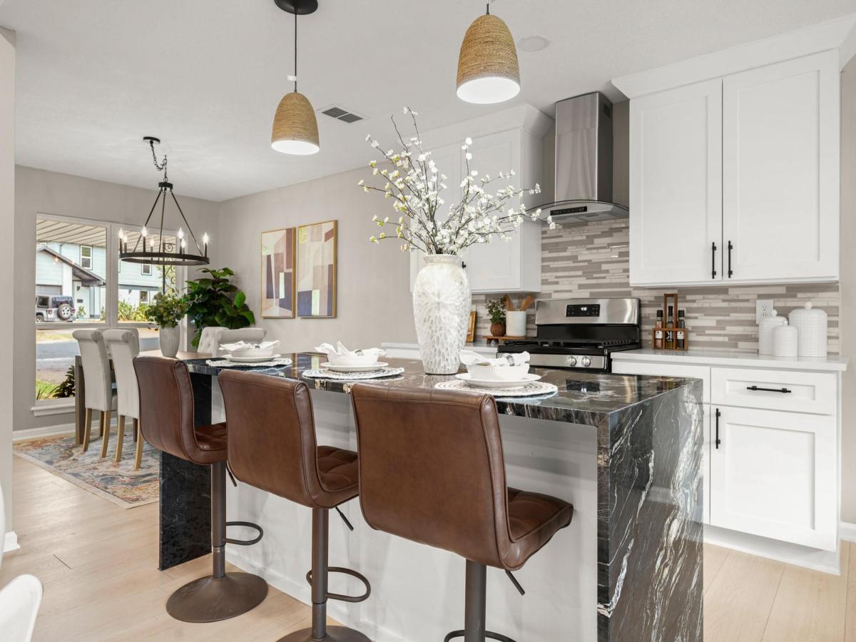 MLS #9962930 image #0