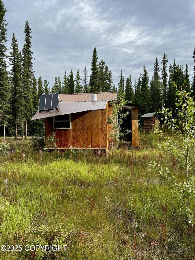 MLS #25-11728 image #0