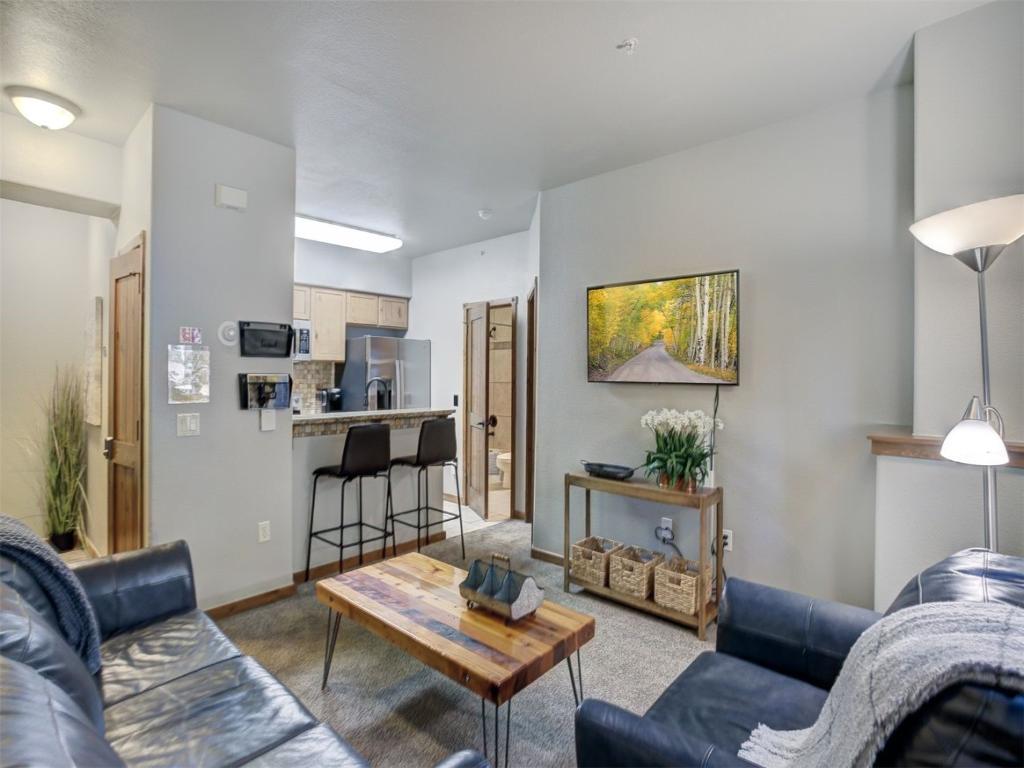 MLS #S1062076 image #0