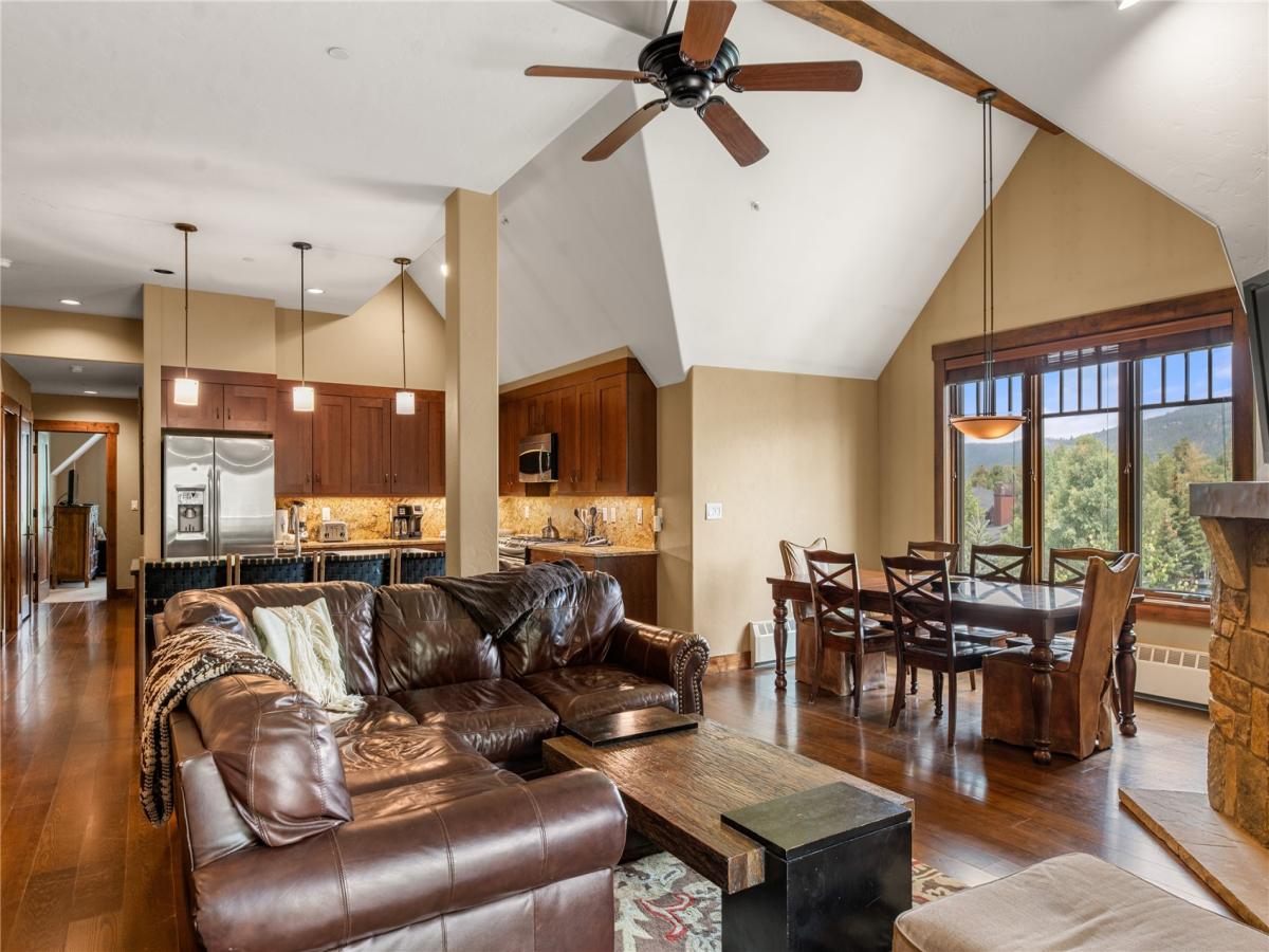 MLS #S1062130 image #0