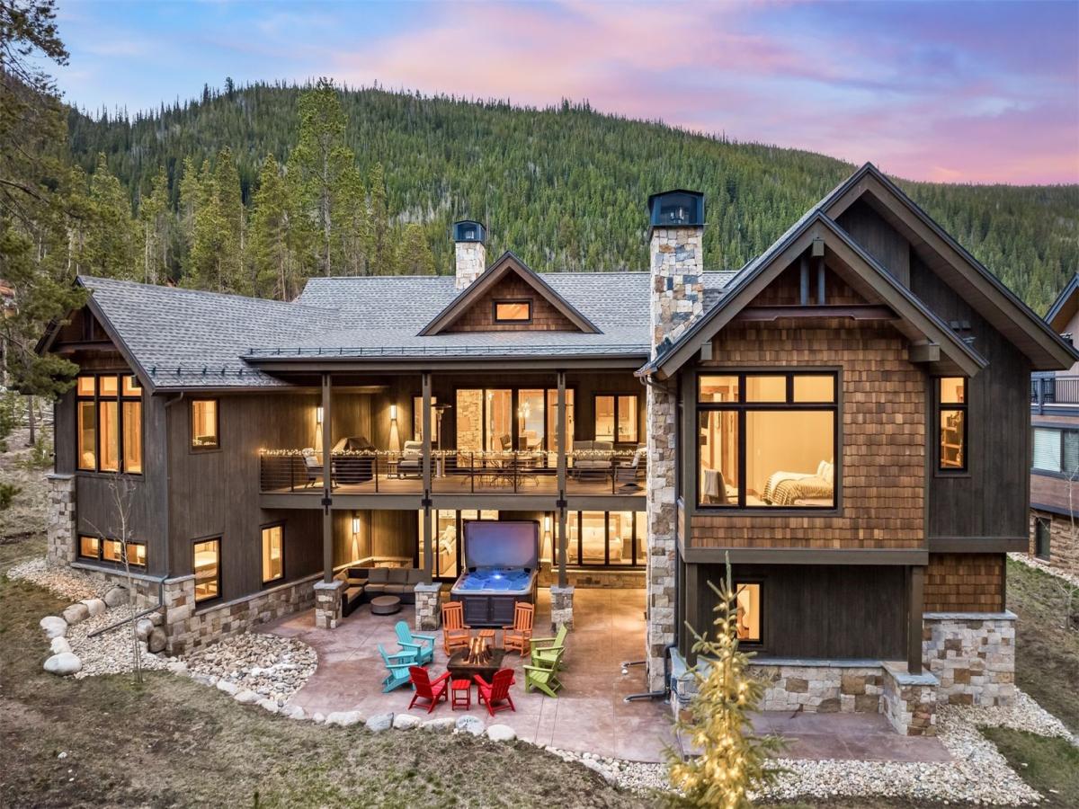 MLS #S1068460 image #0