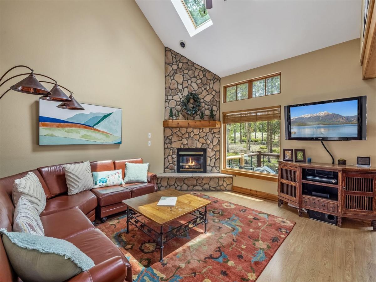 MLS #S1068461 image #0