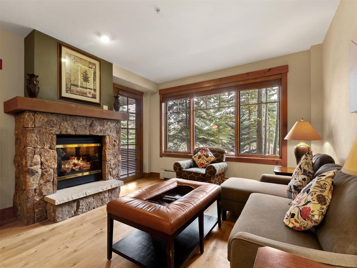 MLS #S1068572 image #0