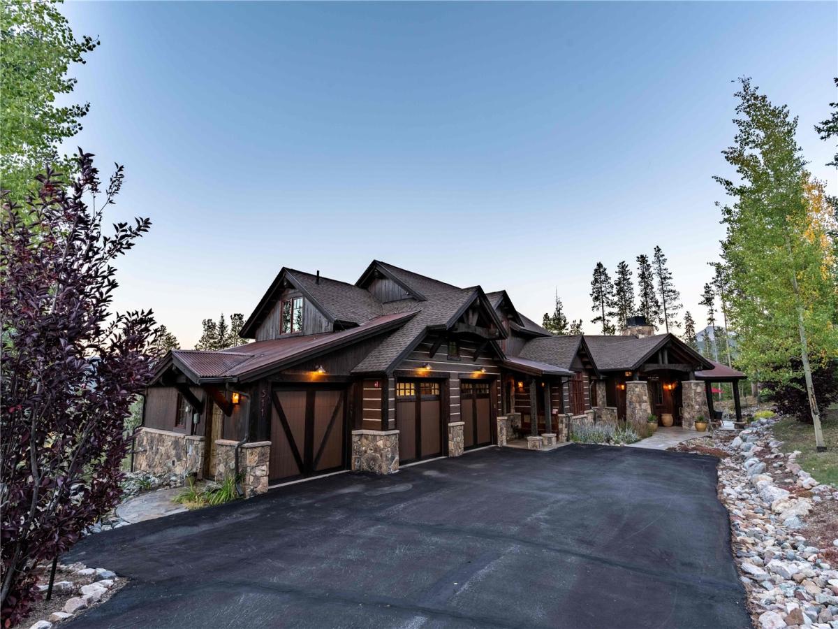 MLS #S1069062 image #0