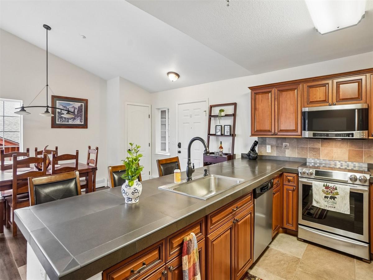 MLS #S1070110 image #0