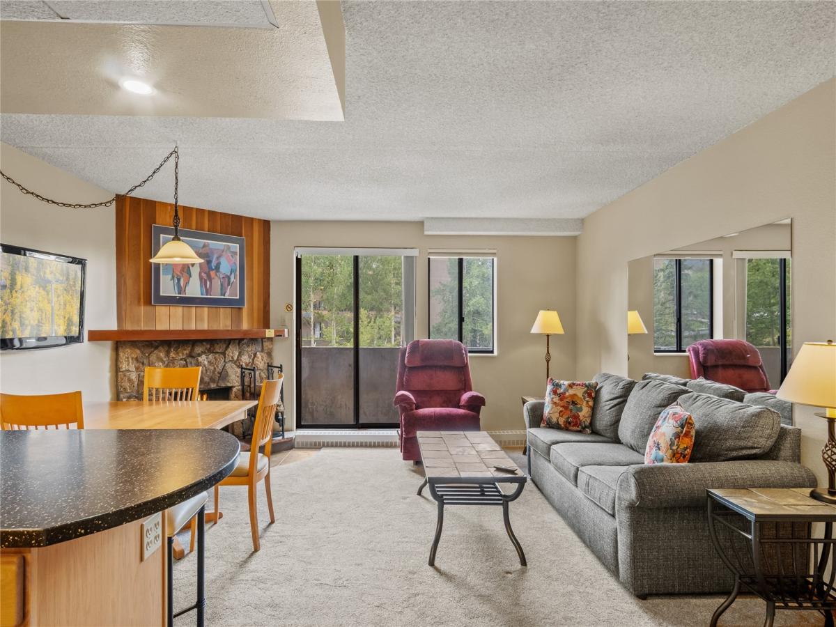 MLS #S1070904 image #0