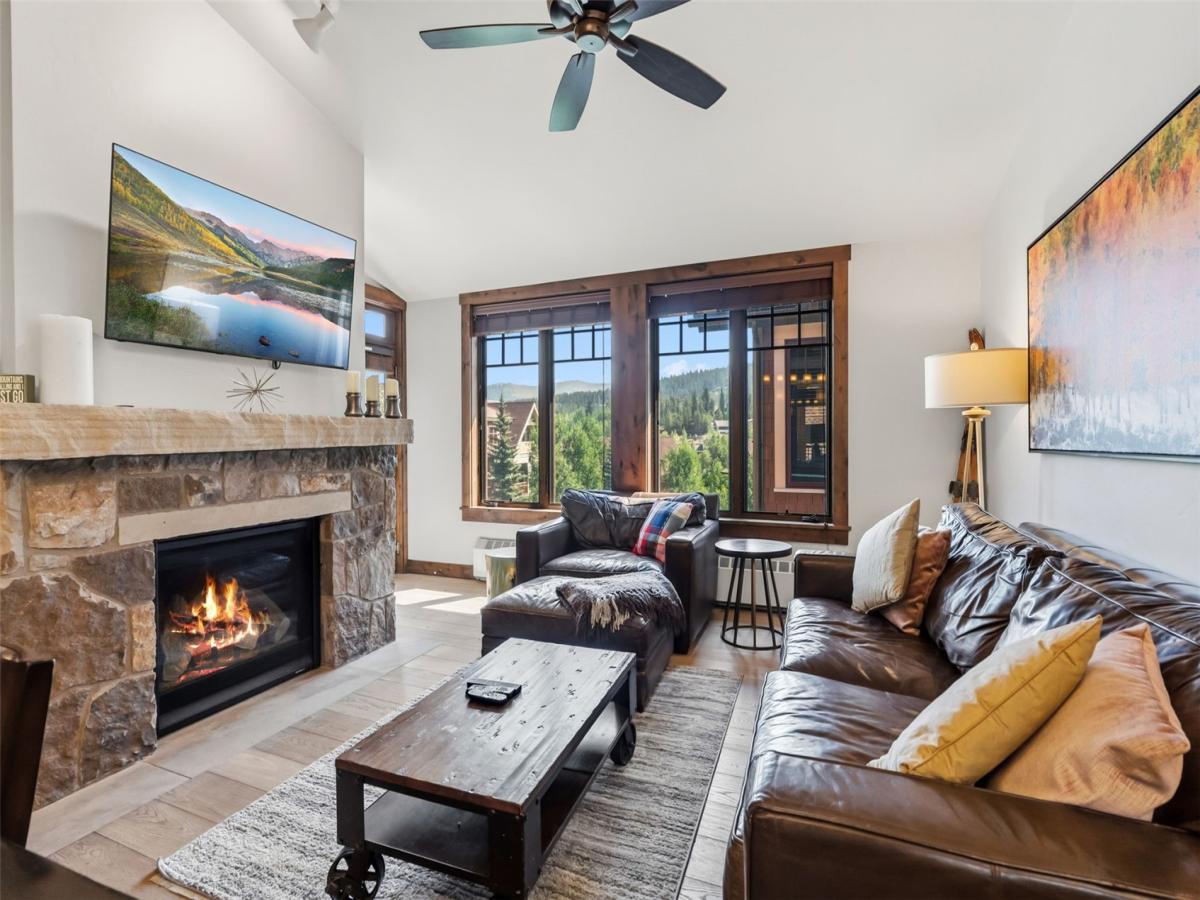 MLS #S1070928 image #0