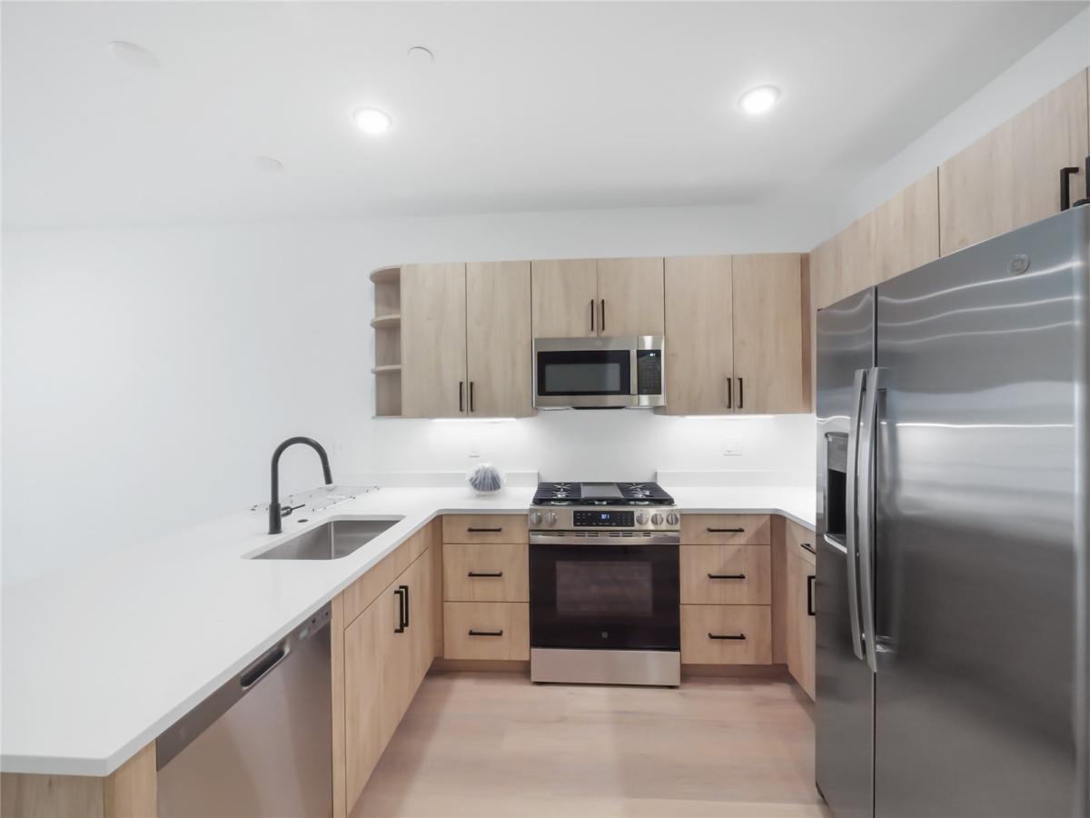 MLS #S1071432 image #0
