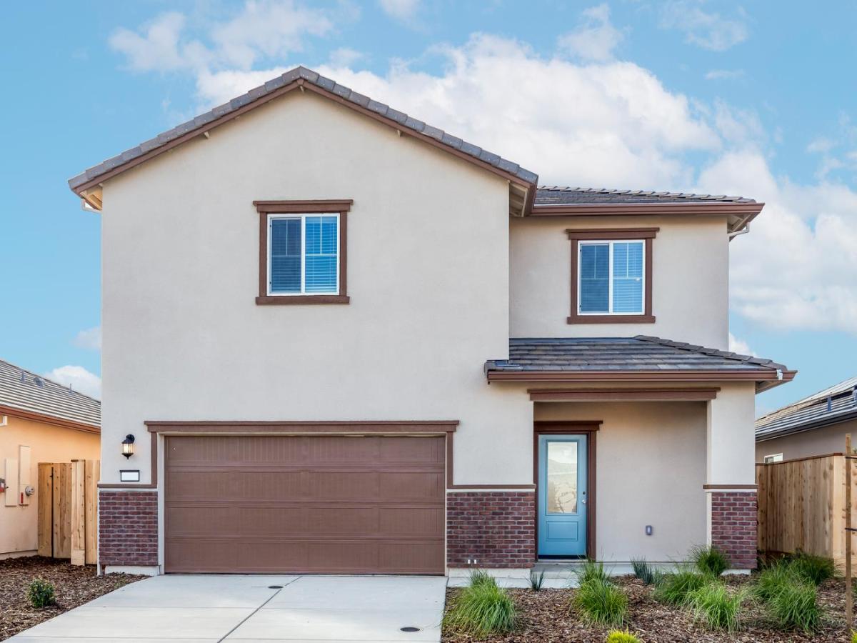 MLS #226014467 image #0