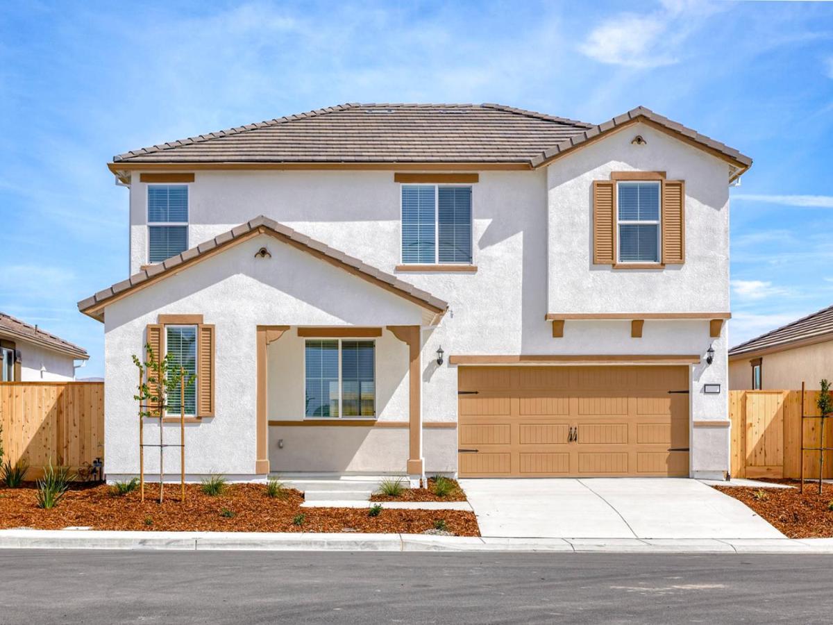MLS #226093557 image #0