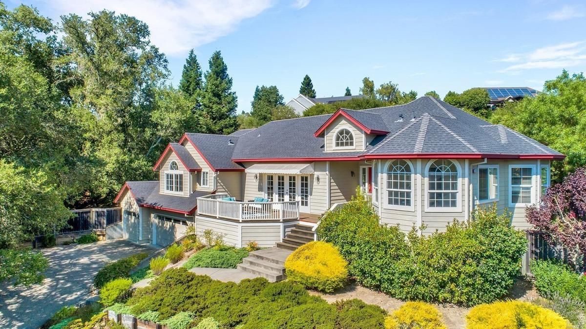 MLS #324030878 image #0