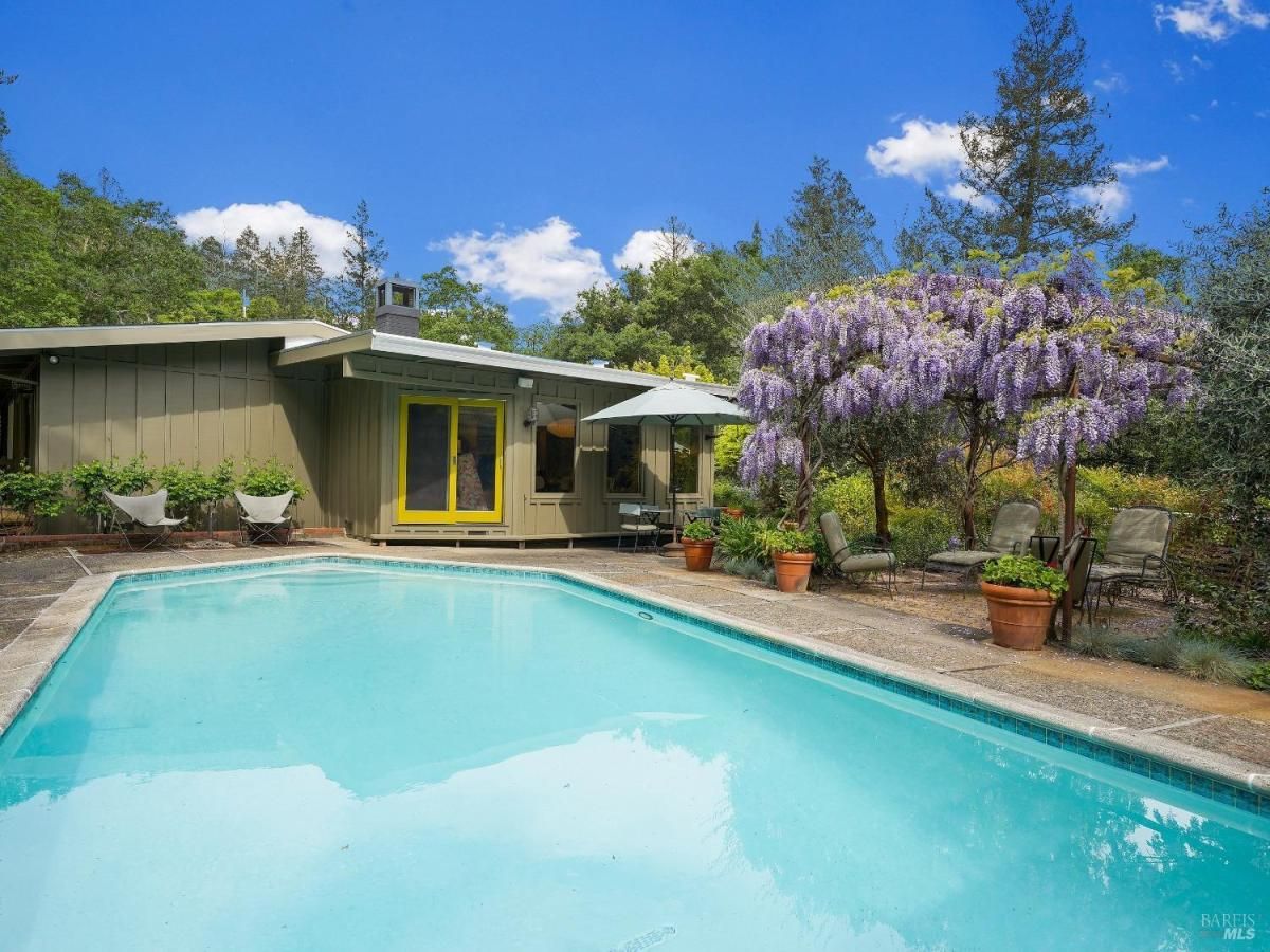 MLS #325014462 image #0