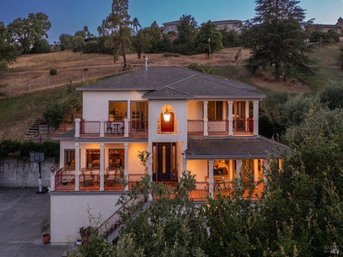 MLS #325016126 image #0