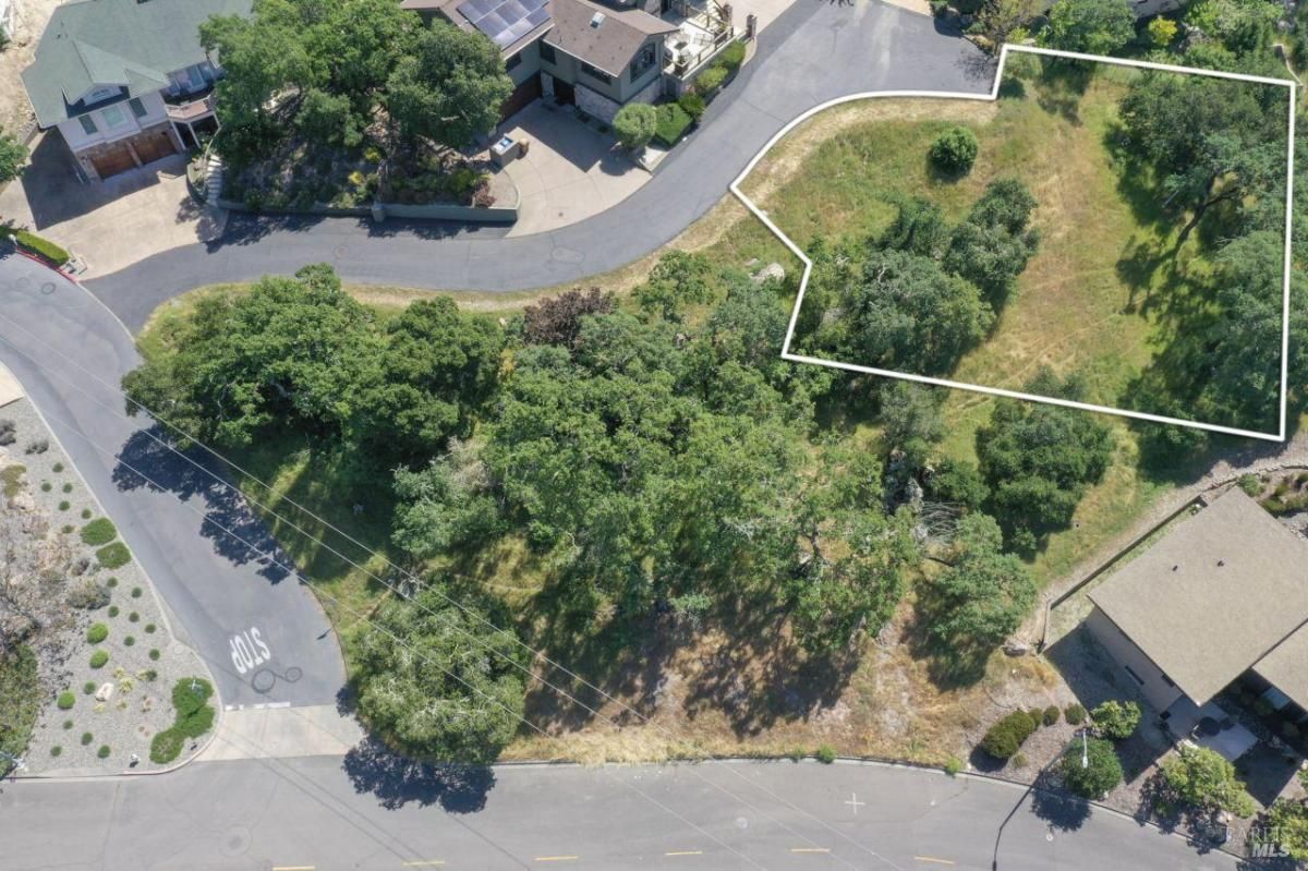 MLS #325033622 image #0