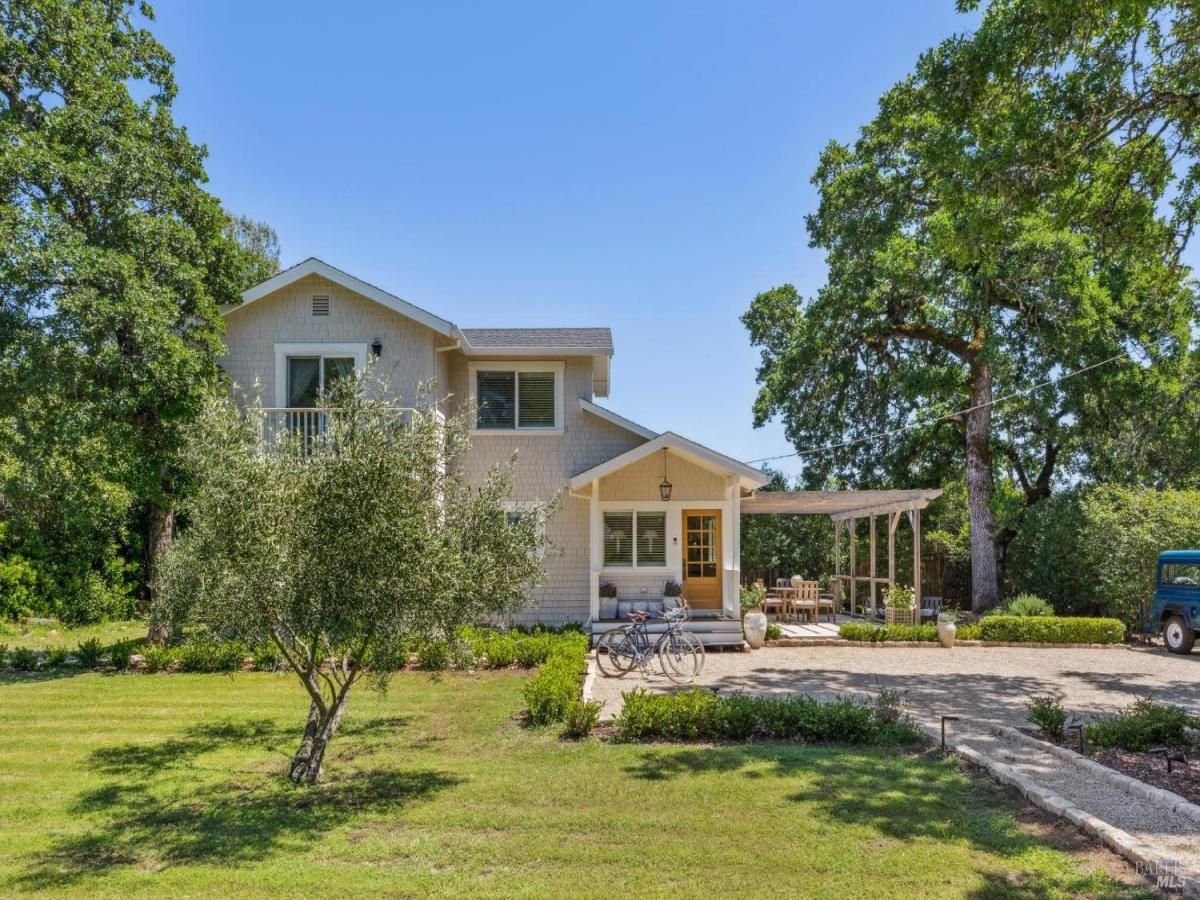 MLS #325037870 image #0