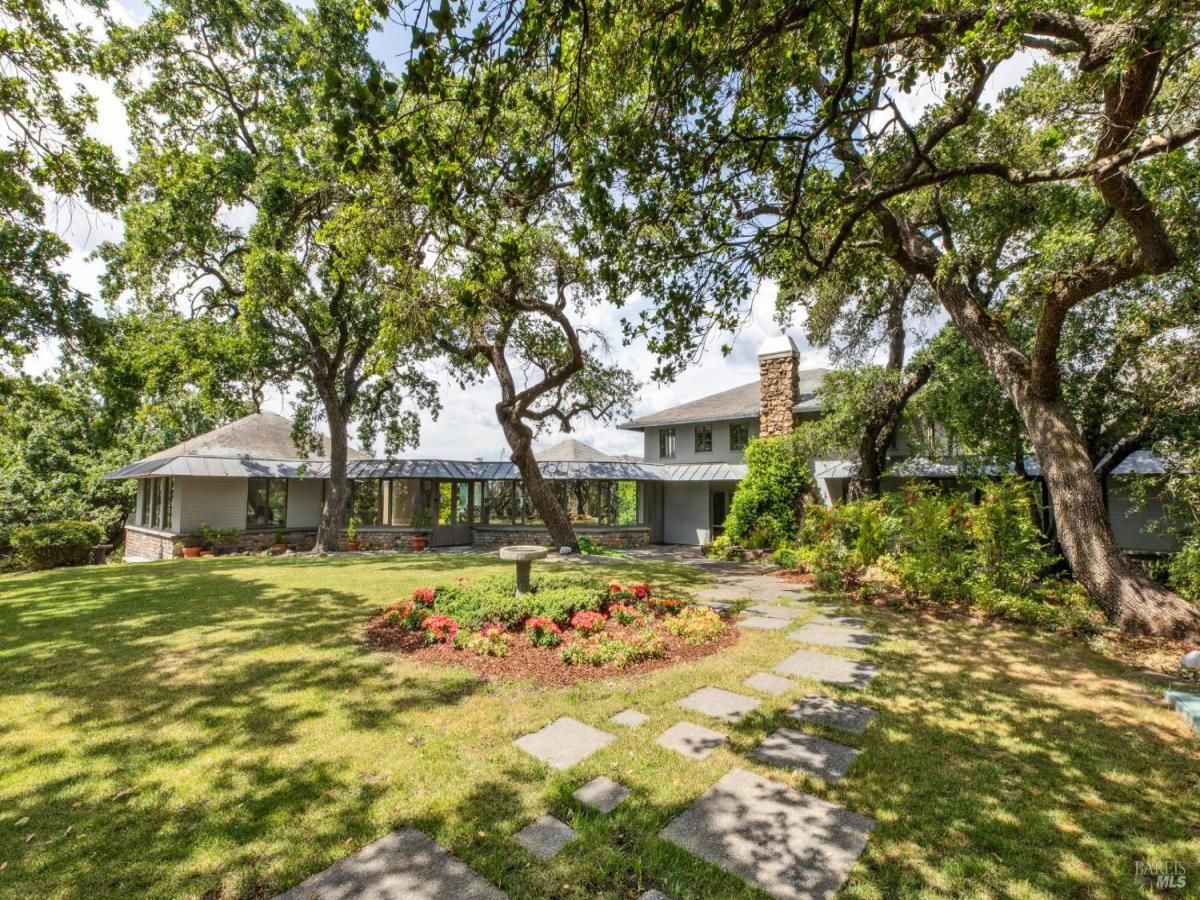 MLS #325037943 image #0