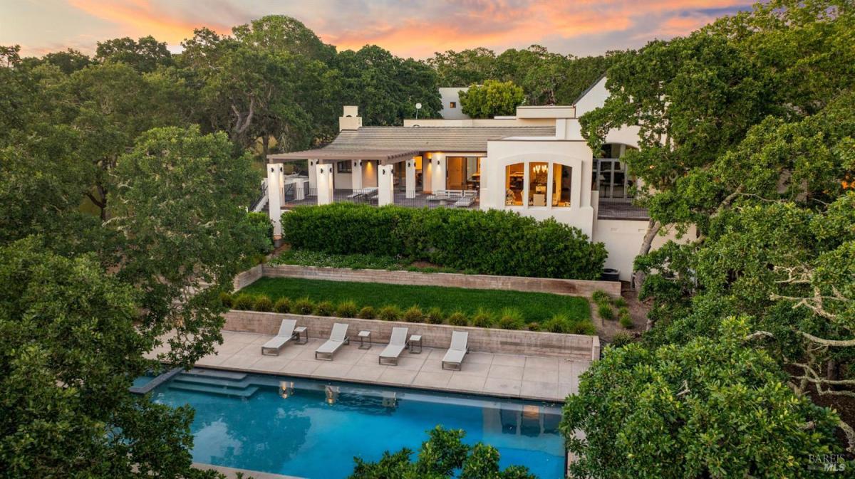 MLS #325048173 image #0