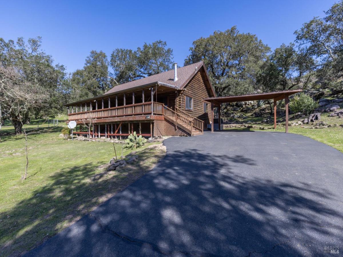 MLS #325059092 image #0