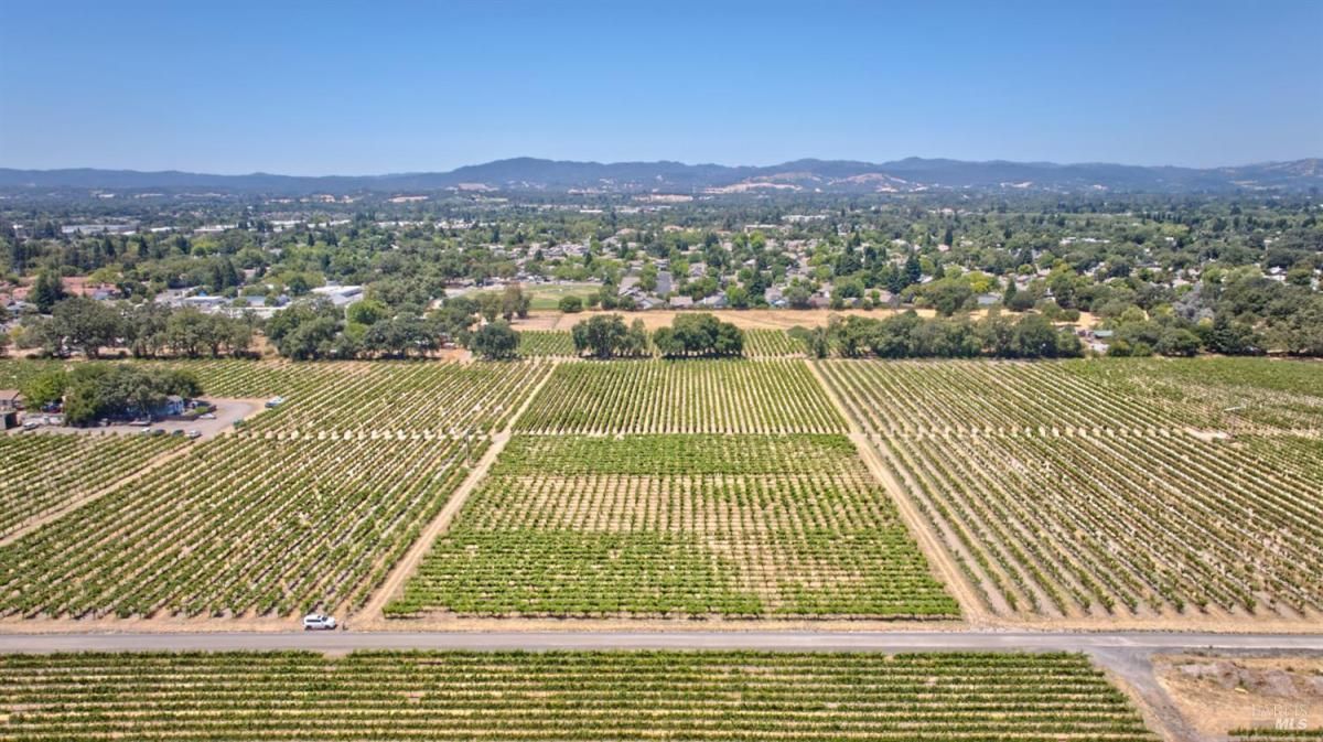 MLS #325065311 image #0