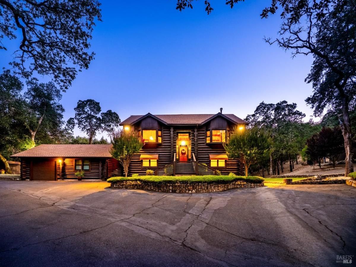 MLS #325066383 image #0