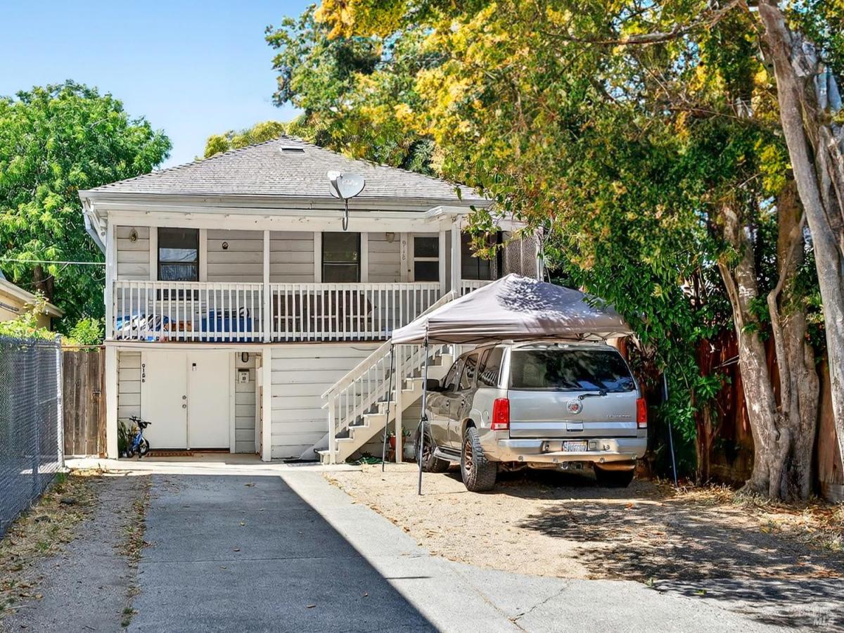 MLS #325066534 image #0